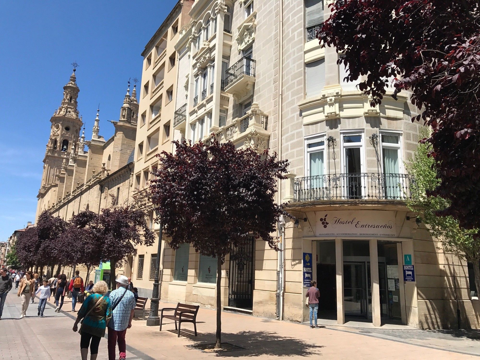 Hostel Entresuenos Logrono Exterior photo